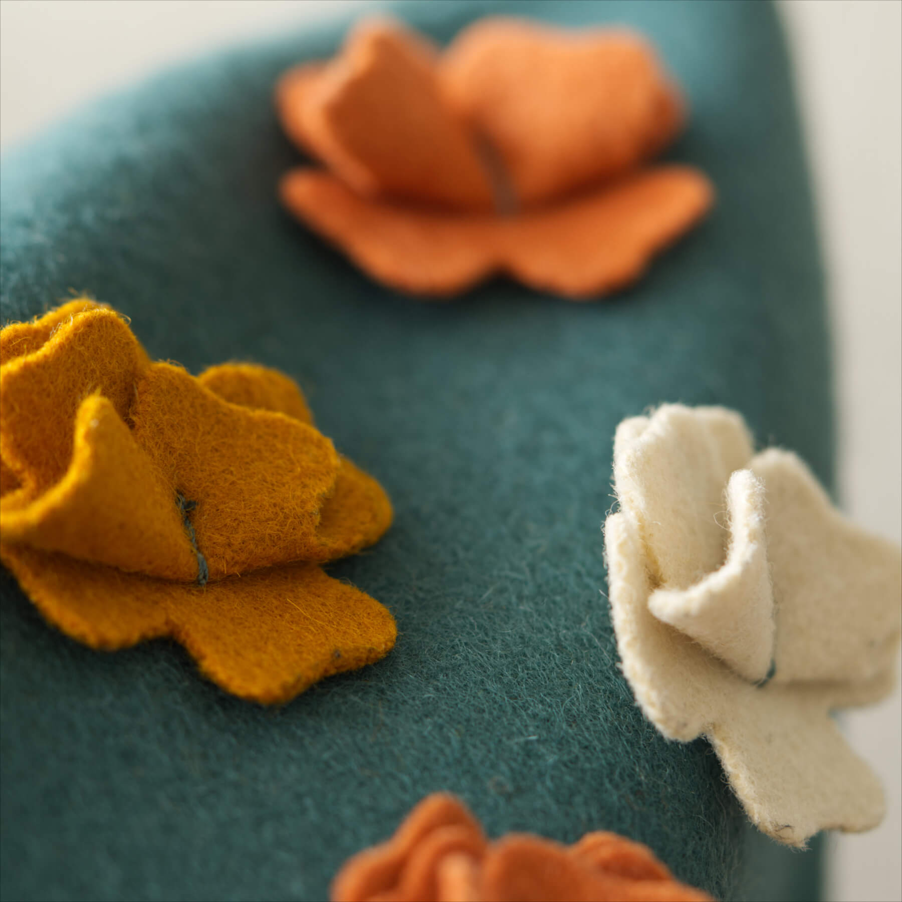 Decorative Cushion Meadow 45 x 45 cm, 100% Sheep's Wool