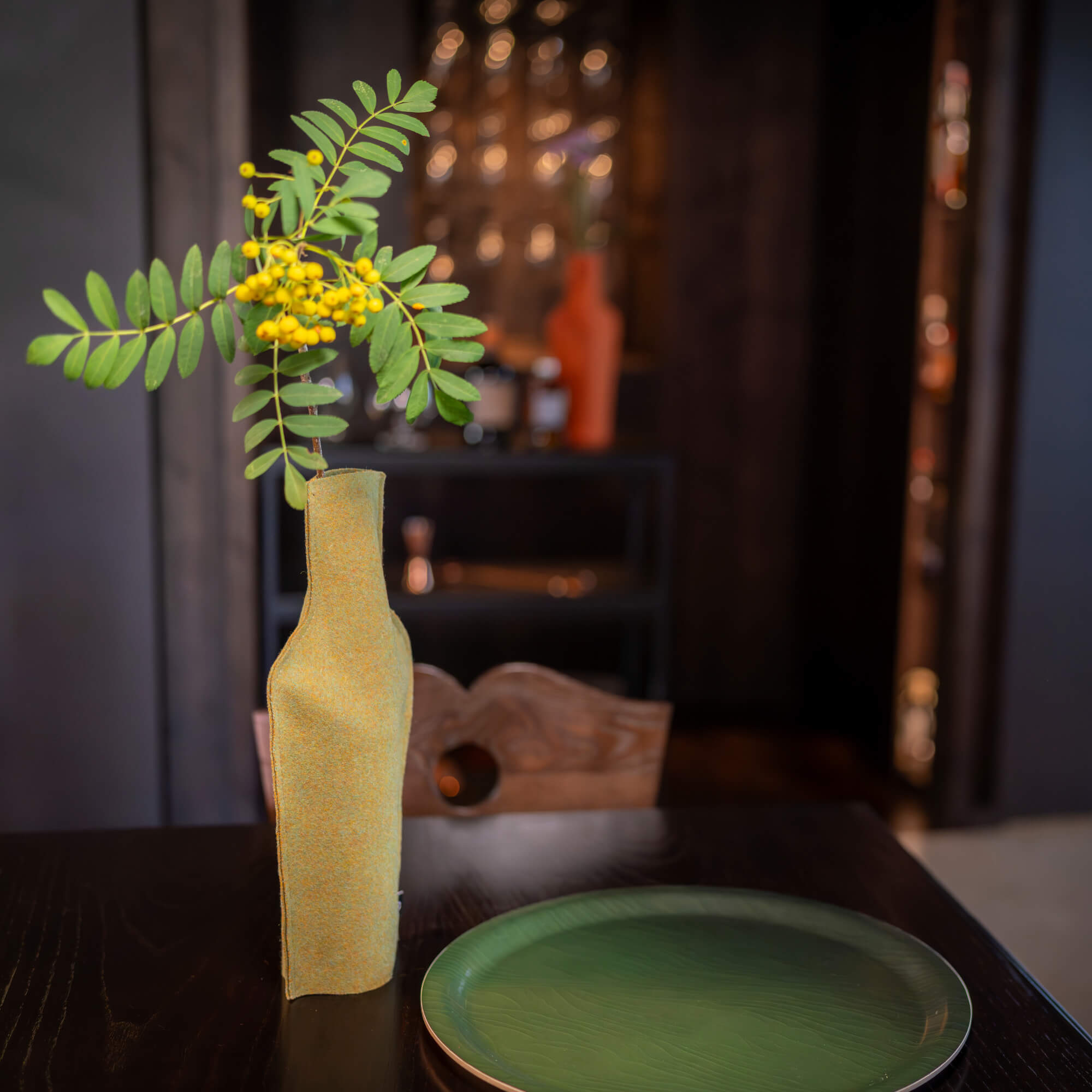 Re-Vase - Vase aus Stoff für 75cl Flaschen, 100% Wolle, Farbe Avocado EU