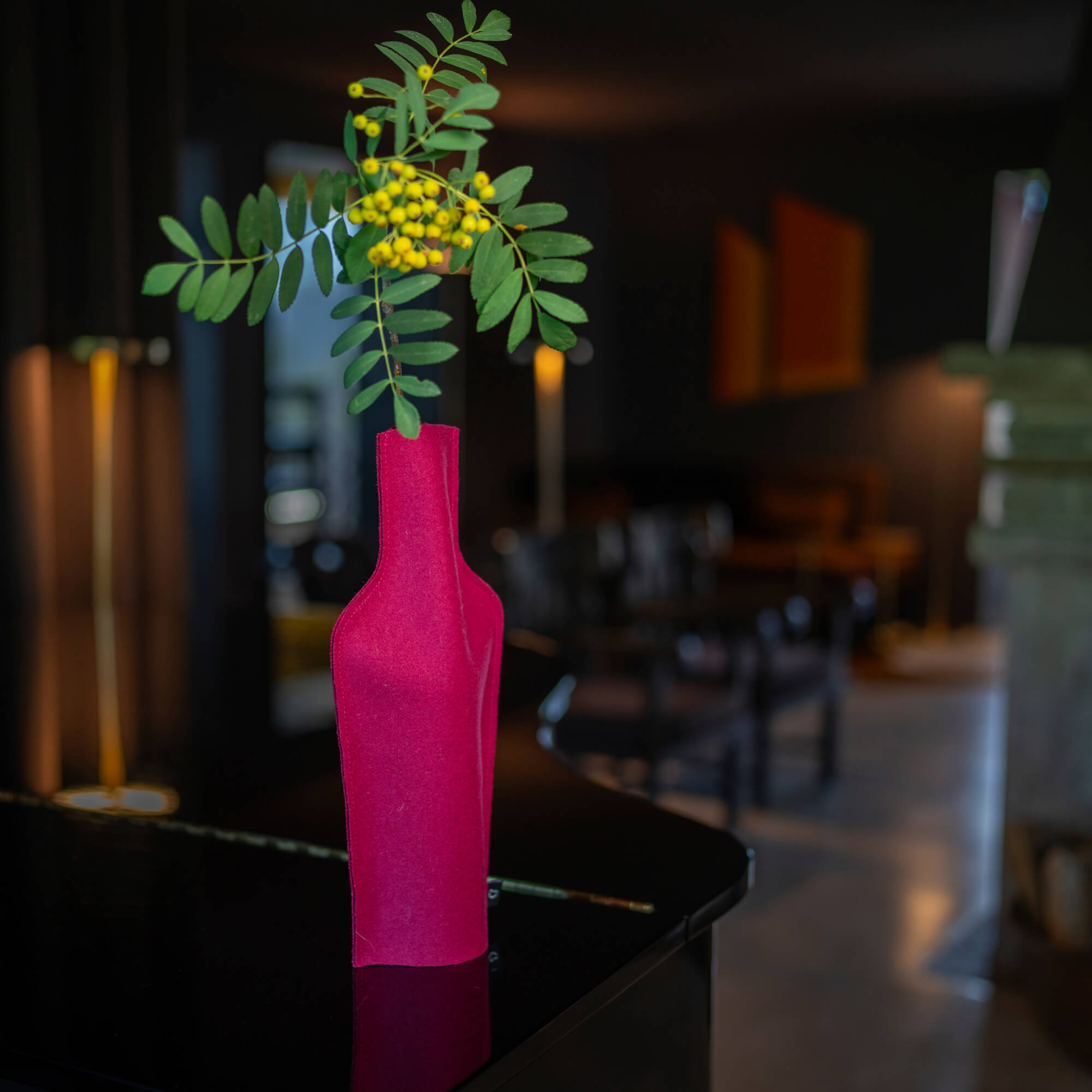 Re-Vase - Vase aus Stoff für 75cl Flaschen, 100% Wolle, Farbe Cherry EU