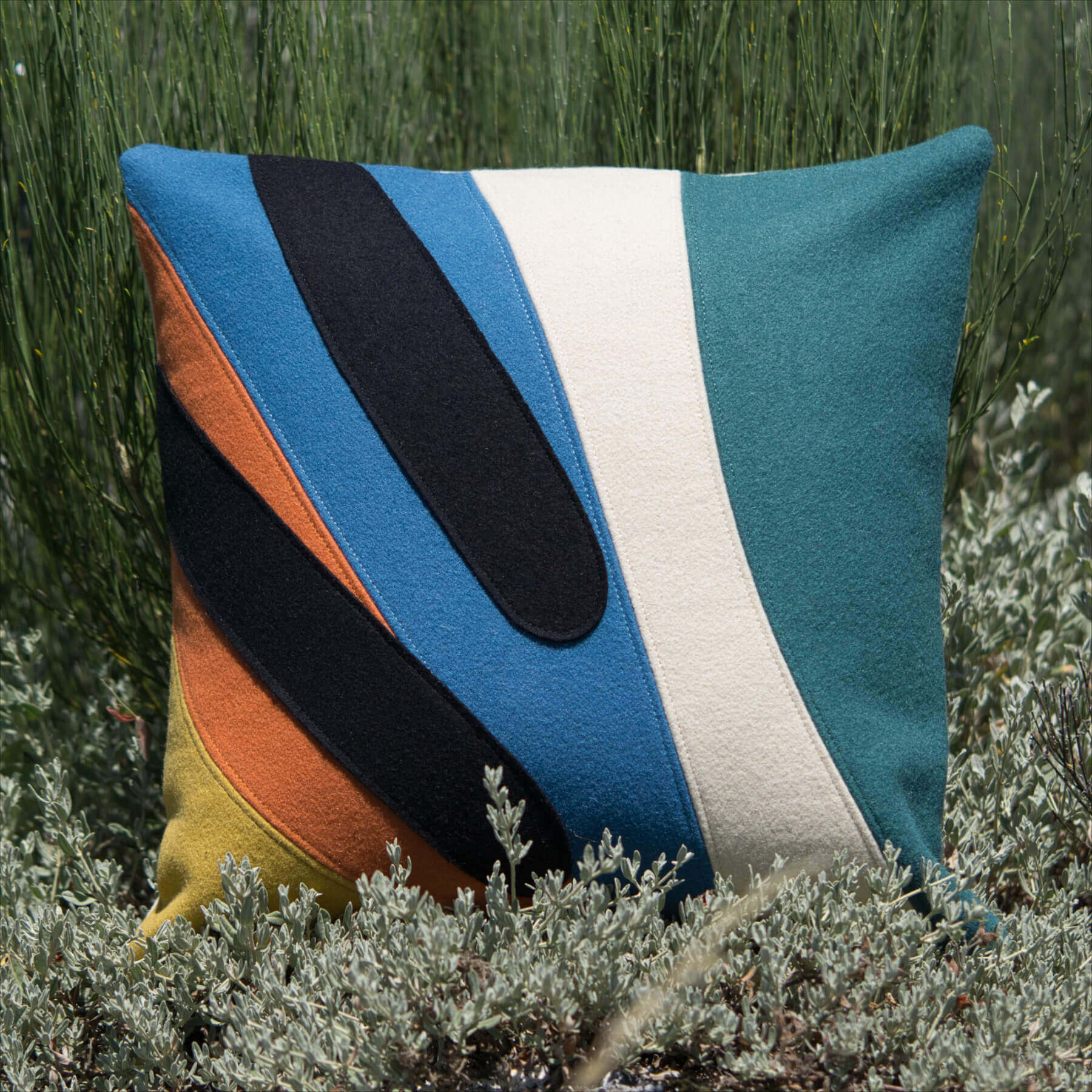 Decorative Cushion Serra 45 x 45 cm, 100% Sheep's Wool